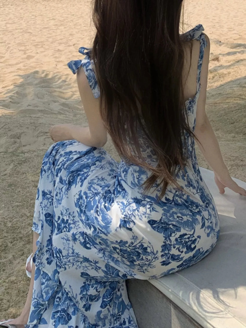 Floral Print Tie-Strap Midi Dress