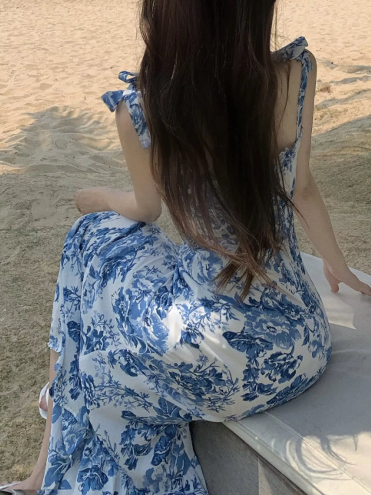 Floral Print Tie-Strap Midi Dress