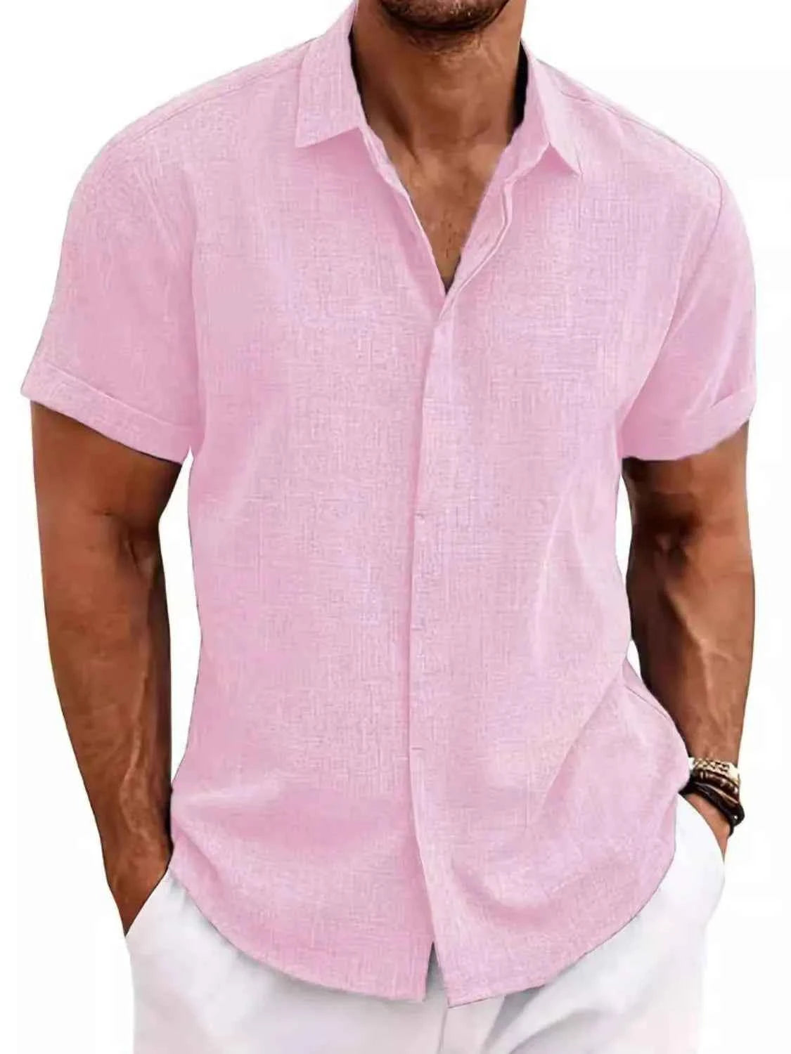 Men’s Collared Short-Sleeve Button-Up Shirt