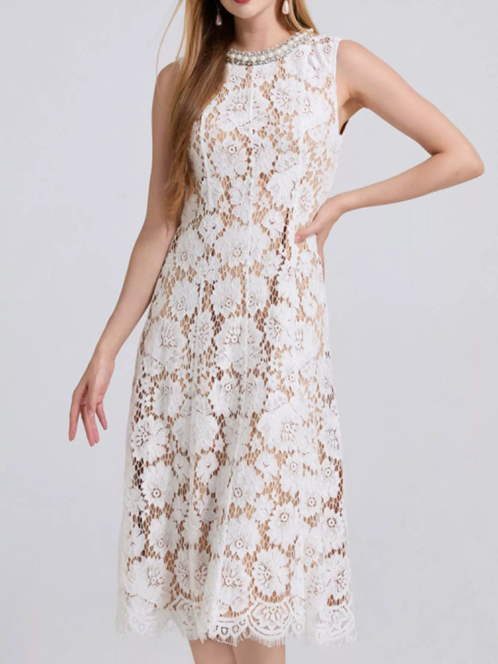 Pearl-Look Neckline Sleeveless Lace Dress