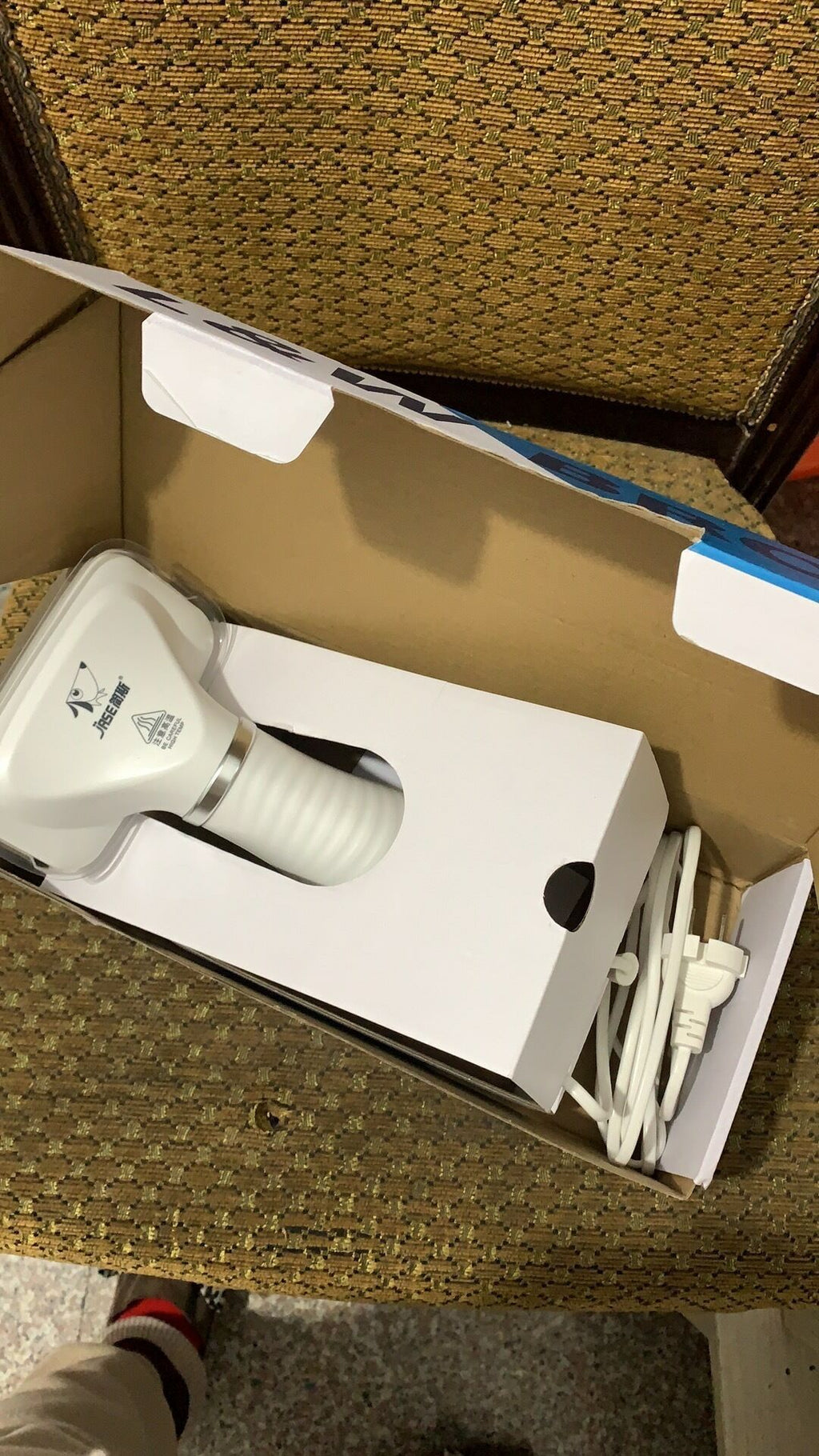 Pet Hair Vacuum Cleaner — Powerful 300W Suction for Dogs & Cats — Prime Trend Market