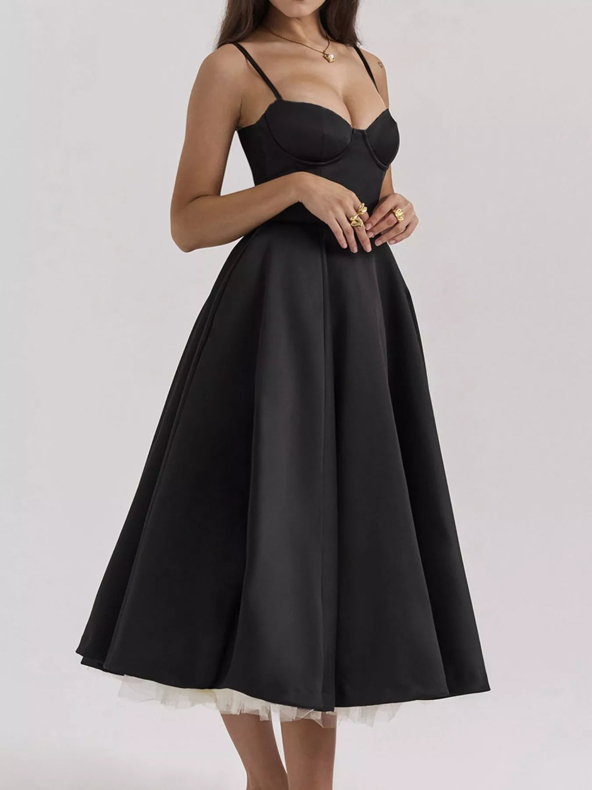 Sweetheart-Neck Pocketed A-Line Midi Dress