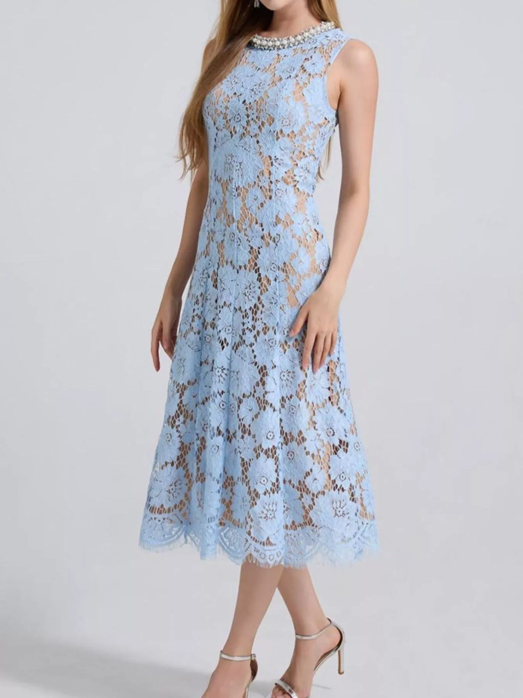 Pearl-Look Neckline Sleeveless Lace Dress