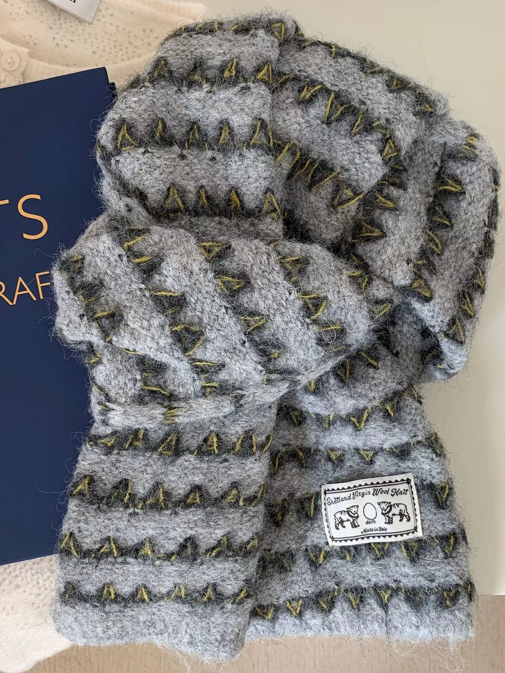 Vintage Zigzag Knit Scarf