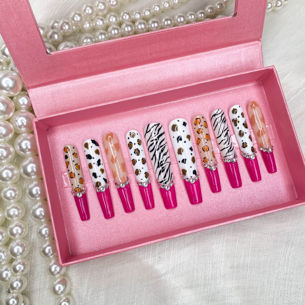 Diamond Zebra Press On Nails – Extra Long Stiletto, 3D Hand-Painted Glitter Gold UV Finish — Prime Trend Market
