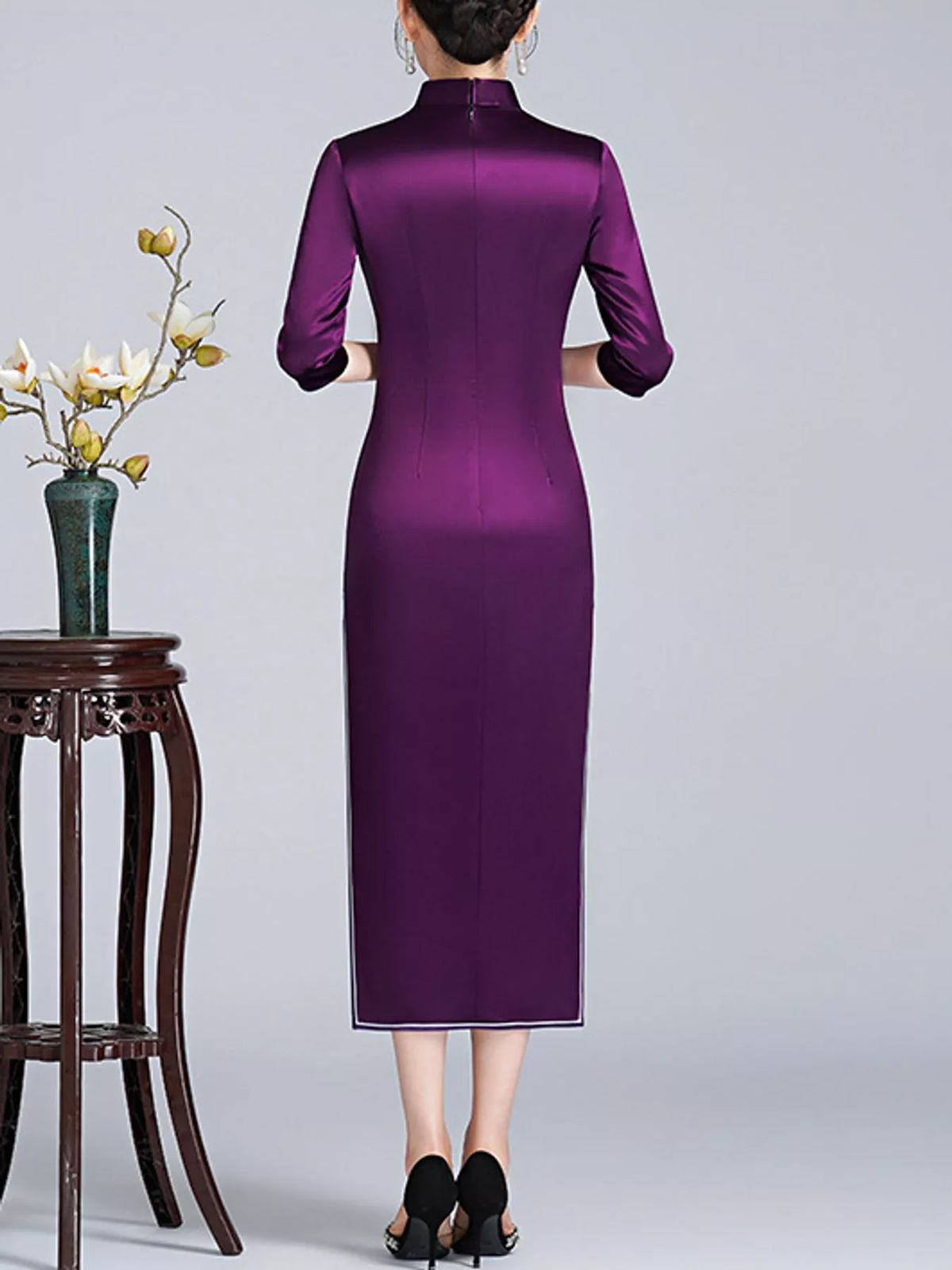 Elea Floral-Embroidered Slim-Fit Cheongsam Dress | M–4XL