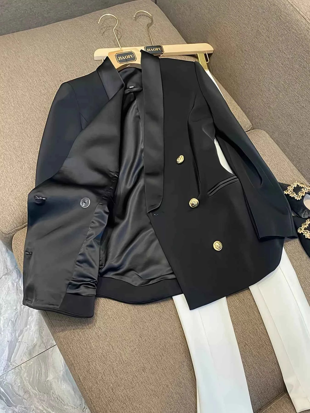 Black Double-Breasted Slim-Fit Blazer