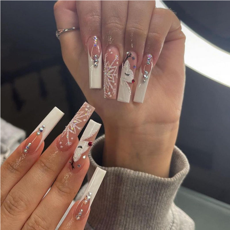Diamond Deer Snowflake Press-On Nails – 24 PCS Long Square | Holiday Nail Art with Crystal Rhinestones — Prime Trend Market