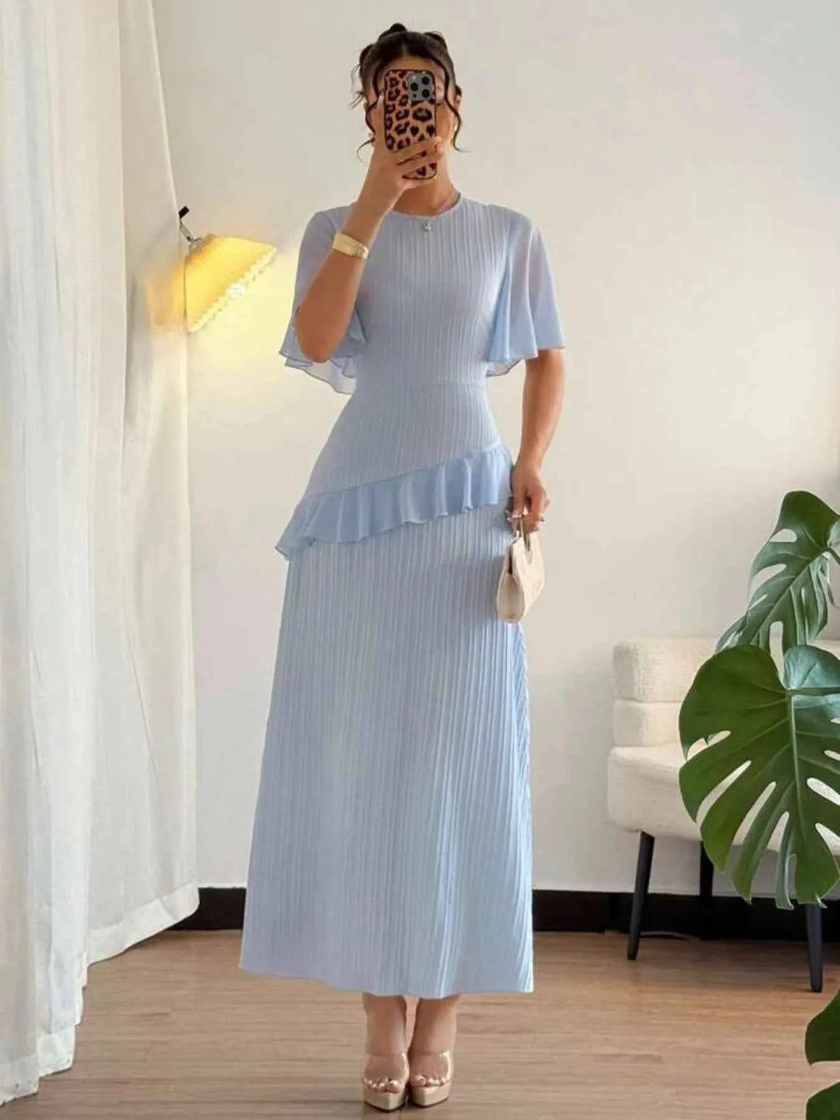Light Blue Round-Neck Flutter-Sleeve Ruffled Dress