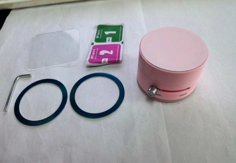 Magnetic Vacuum Car Phone Holder | 360° Adjustable | Foldable Suction Cup | Hands-Free Navigation — Eliza & Tuan
