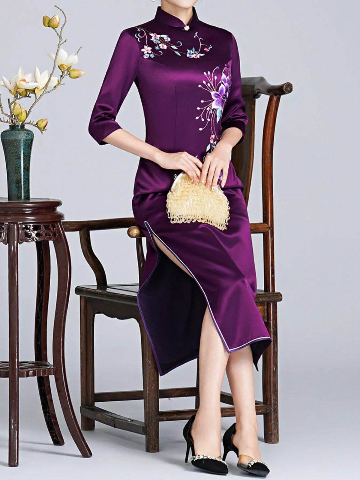 Elea Floral-Embroidered Slim-Fit Cheongsam Dress | M–4XL