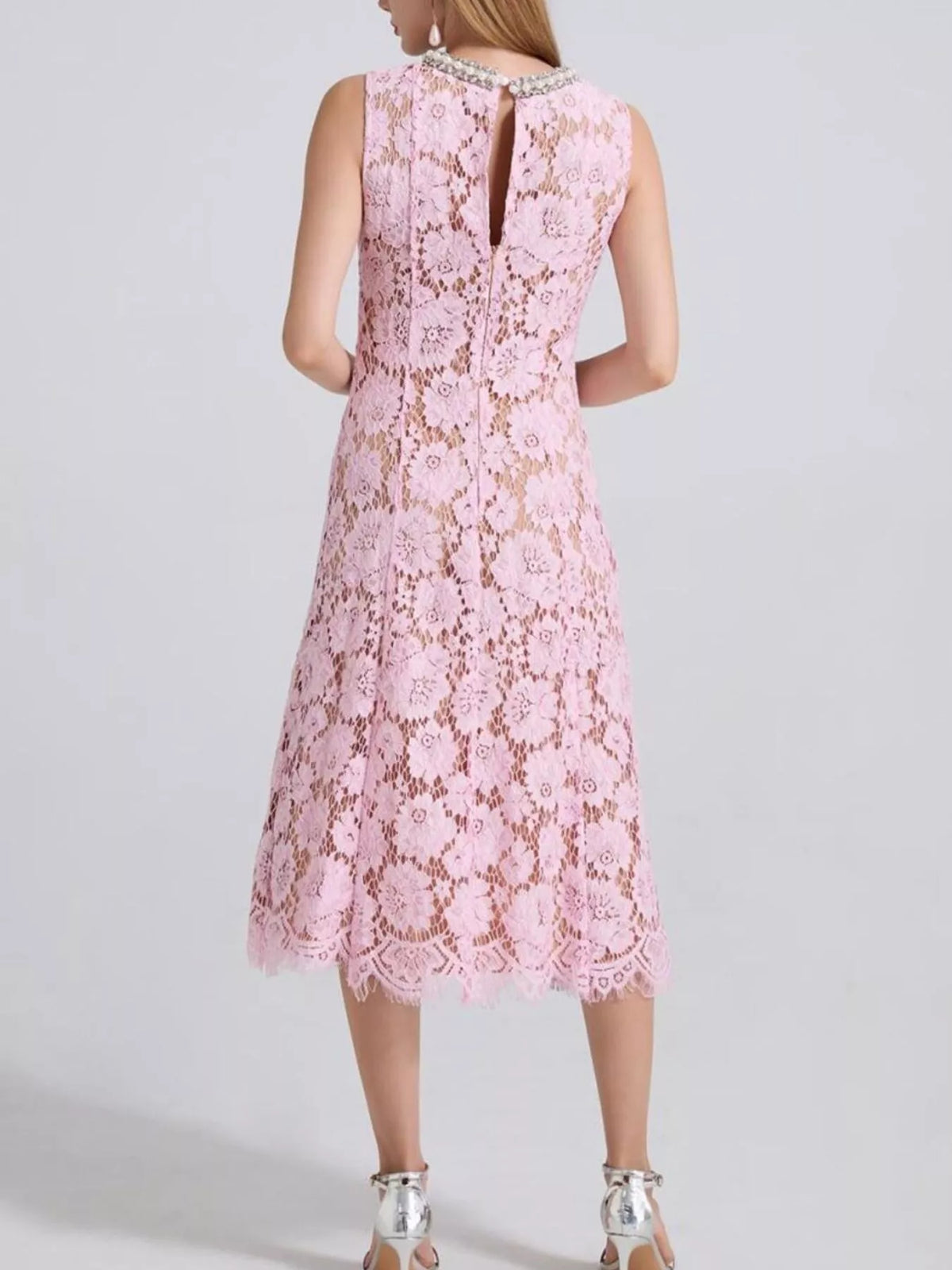 Pearl-Look Neckline Sleeveless Lace Dress