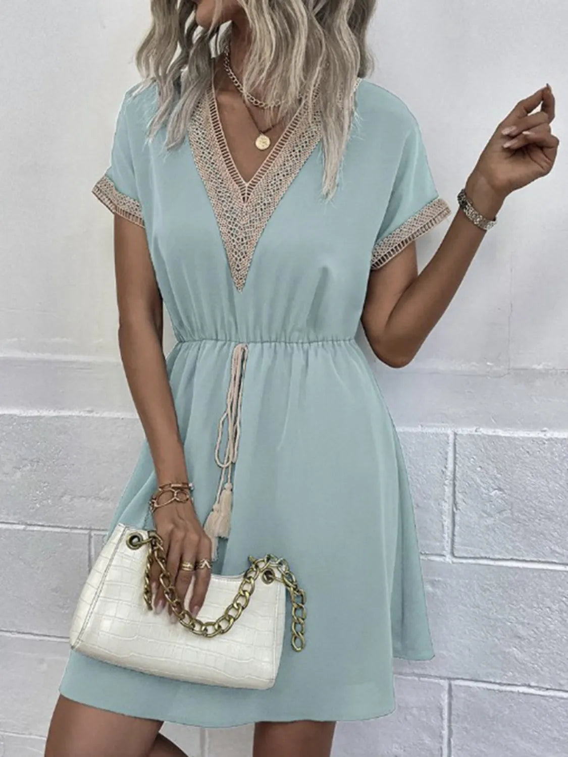 Contrast-Trim V-Neck Short-Sleeve Mini Dress
