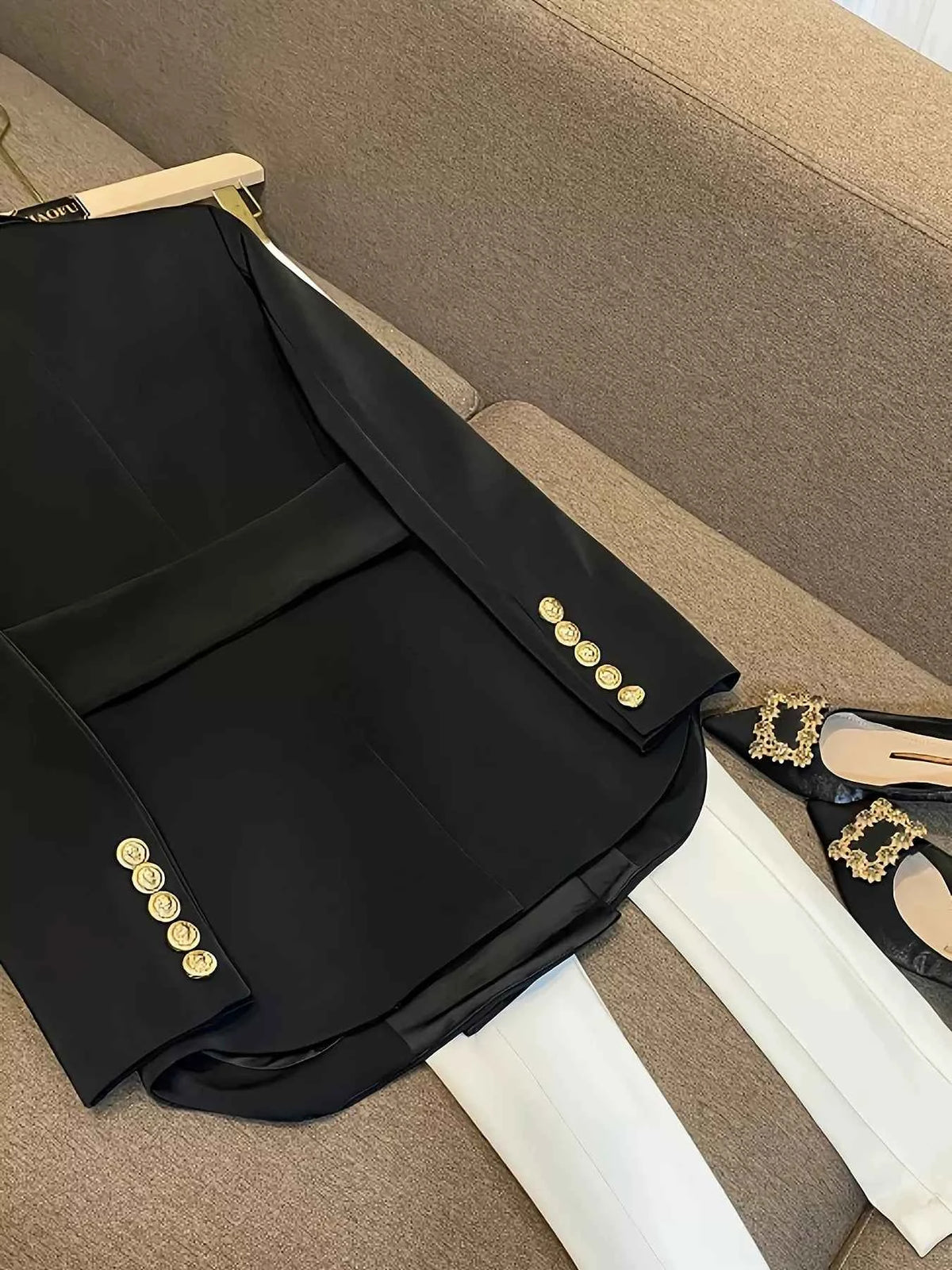 Black Double-Breasted Slim-Fit Blazer