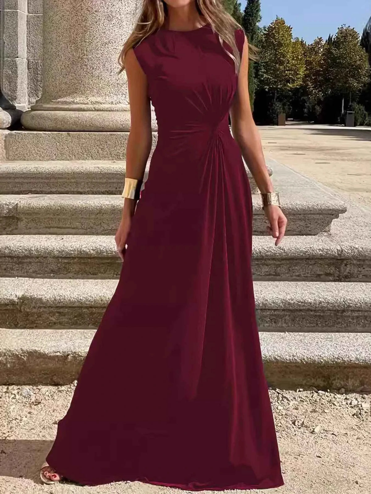 Twisted Round-Neck Sleeveless Maxi Dress