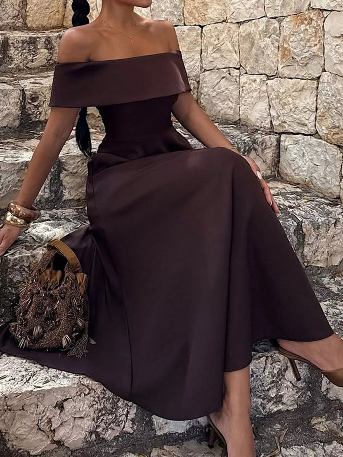 Burgundy Off-Shoulder A-Line Maxi Dress with Pockets