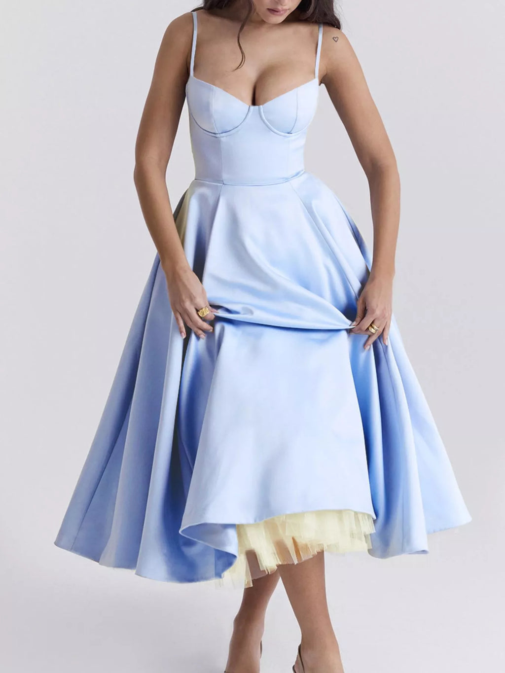 Sweetheart-Neck Pocketed A-Line Midi Dress