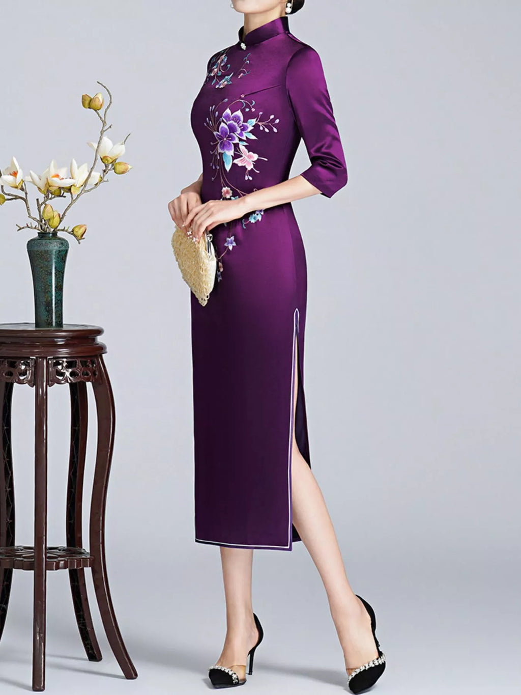 Elea Floral-Embroidered Slim-Fit Cheongsam Dress | M–4XL