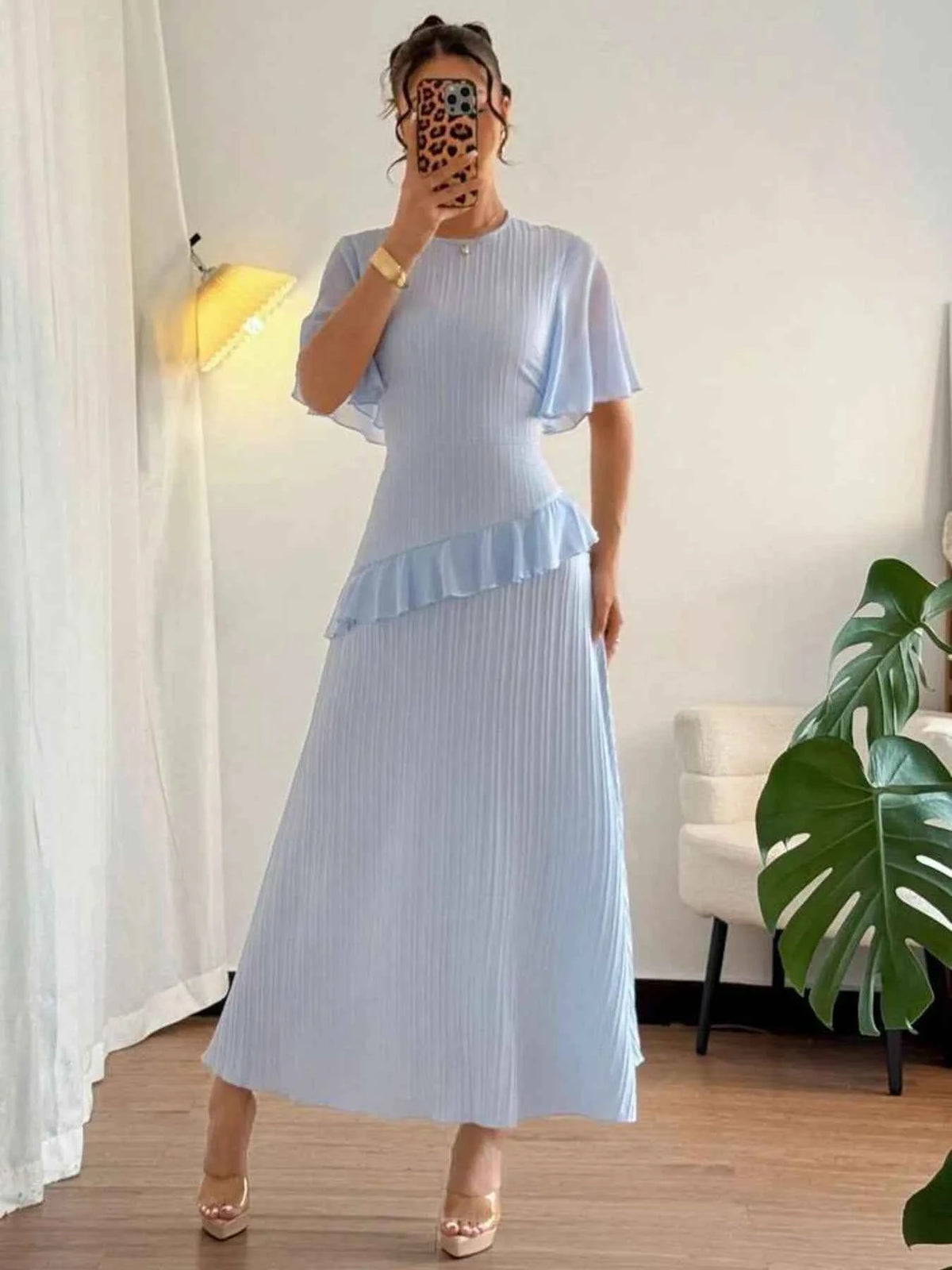Light Blue Round-Neck Flutter-Sleeve Ruffled Dress