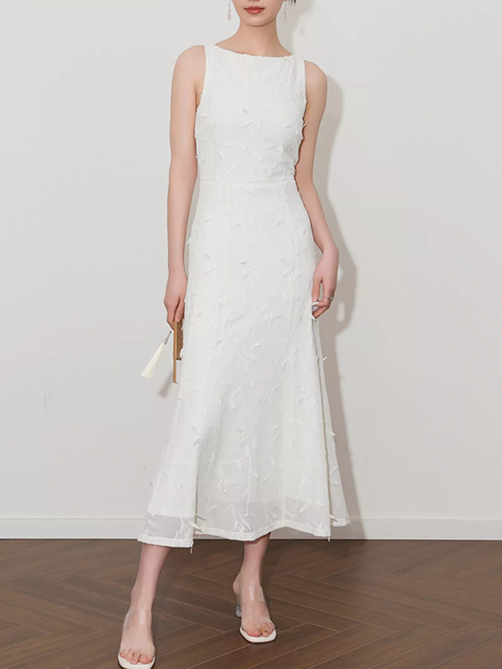 Sleeveless Floral Appliqué Midi Dress