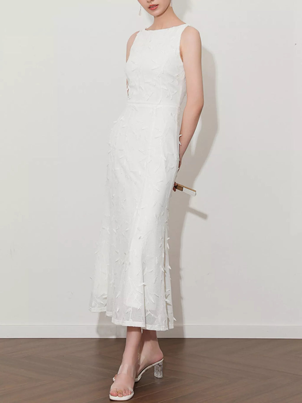 Sleeveless Floral Appliqué Midi Dress