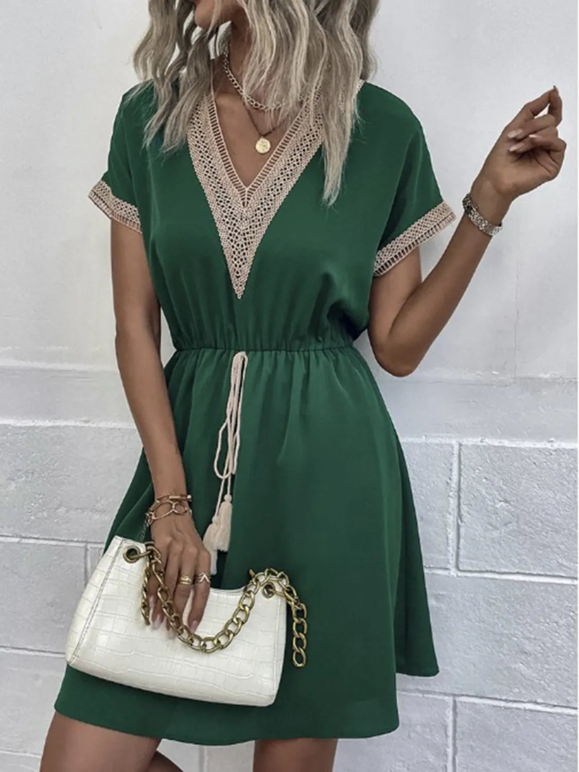 Contrast-Trim V-Neck Short-Sleeve Mini Dress