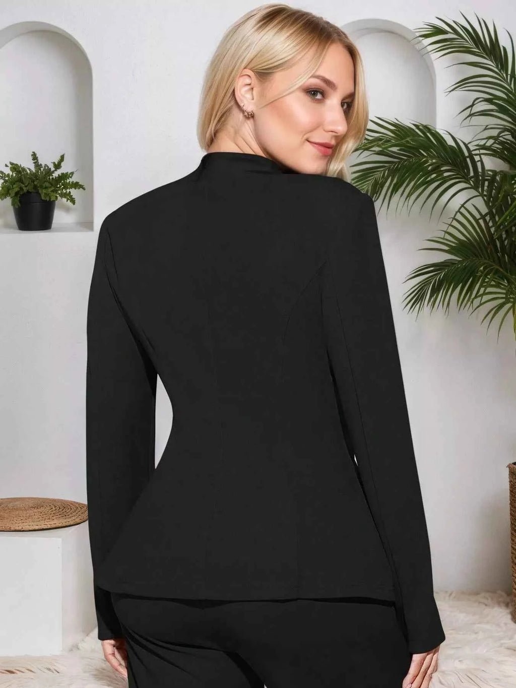Black Single-Button Slim-Fit Blazer