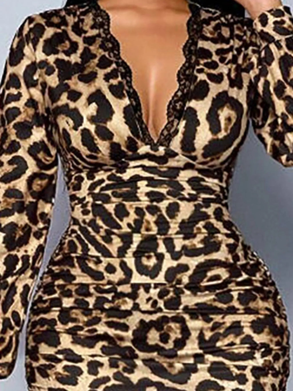 Lace-Trim V-Neck Long-Sleeve Ruched Midi Dress