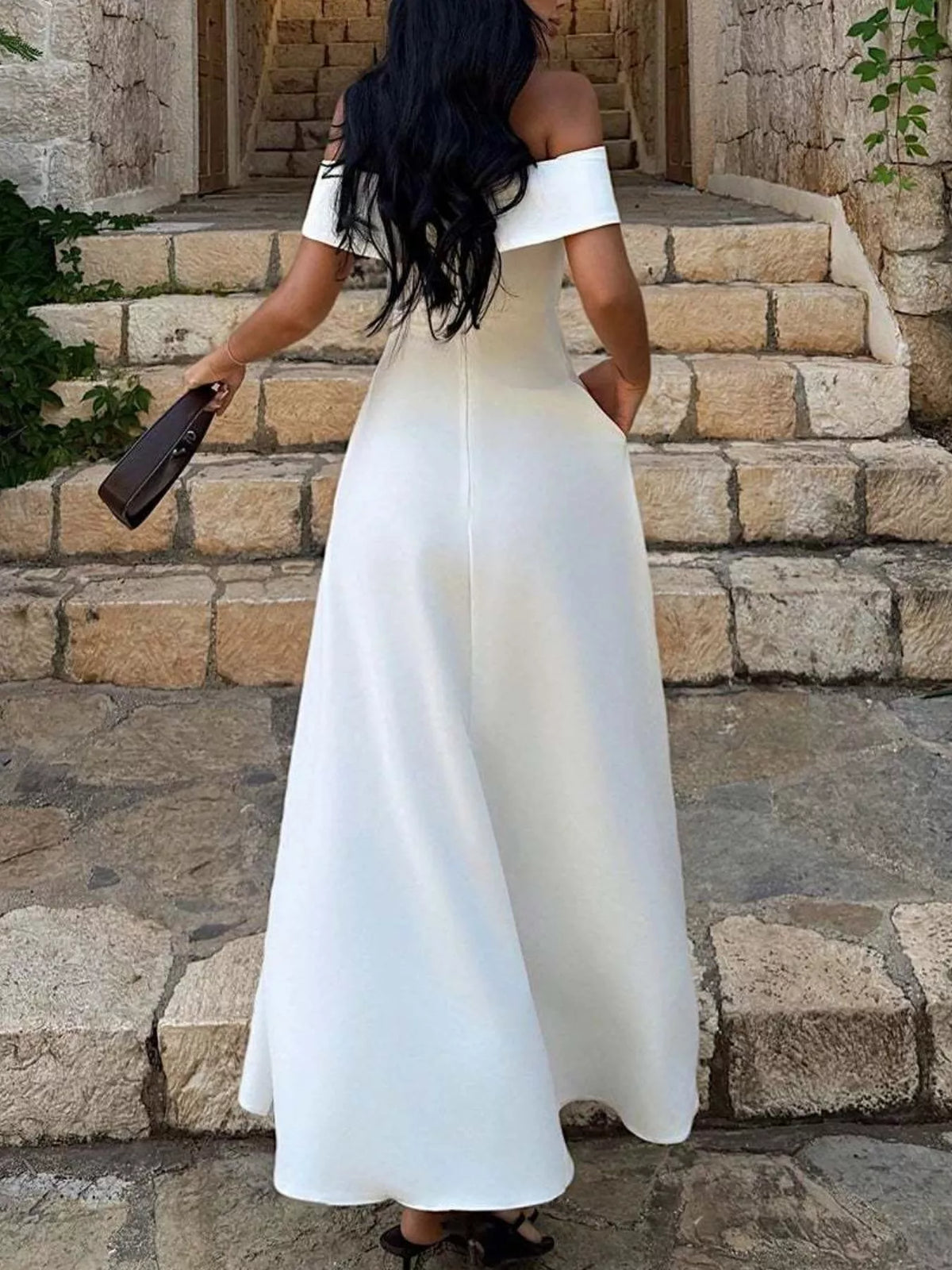 Burgundy Off-Shoulder A-Line Maxi Dress with Pockets