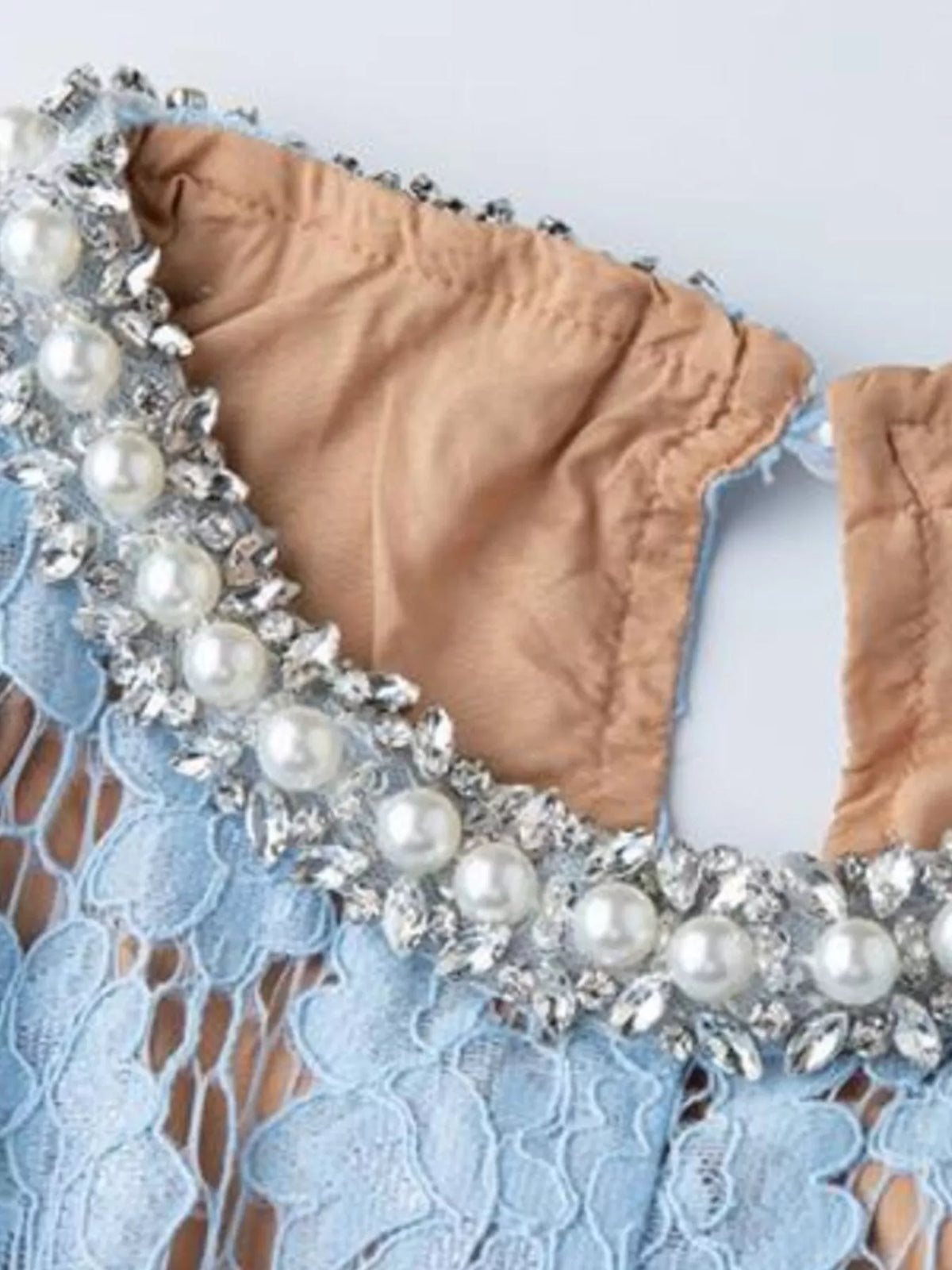 Pearl-Look Neckline Sleeveless Lace Dress